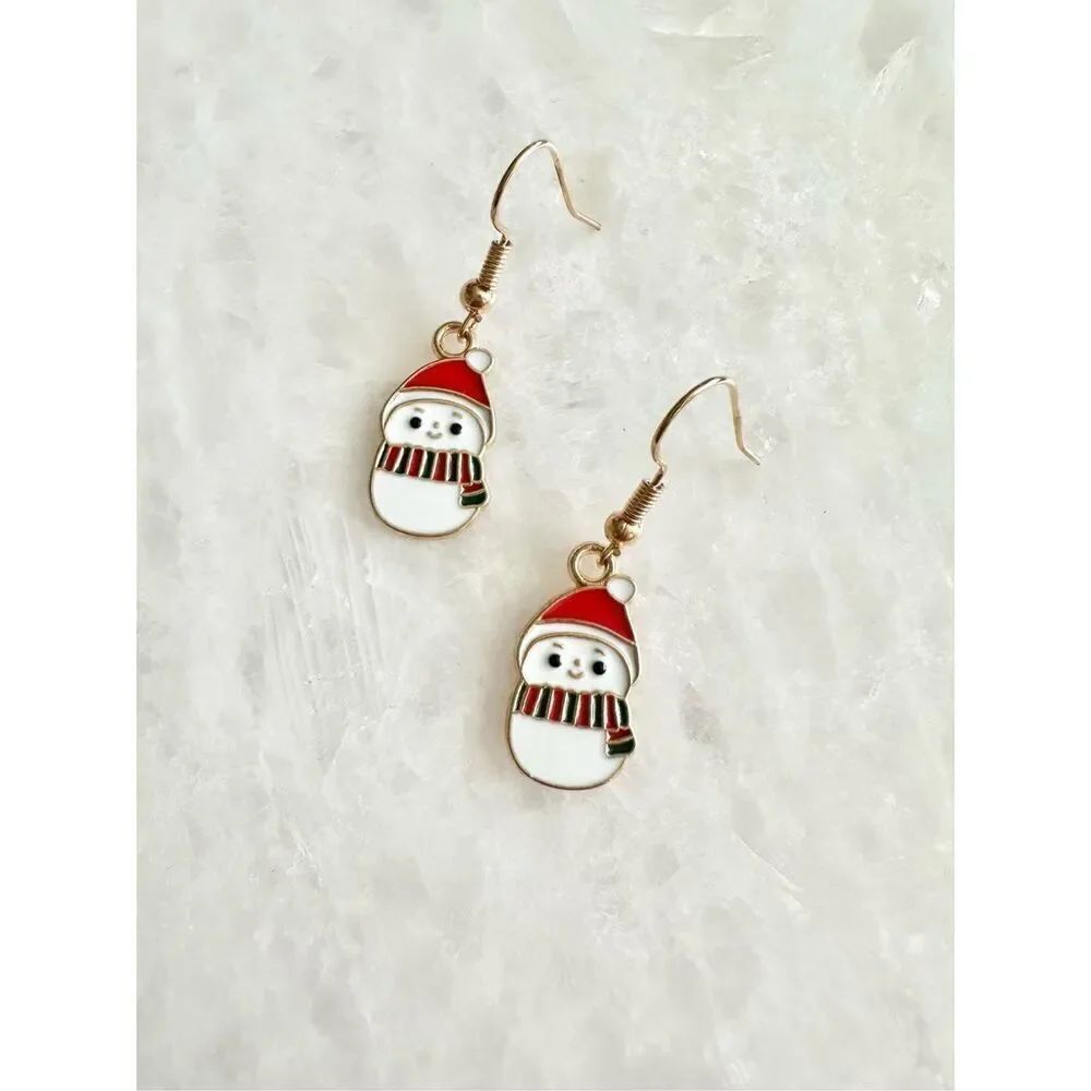 Red, green, and white Christmas snowman dangle earring